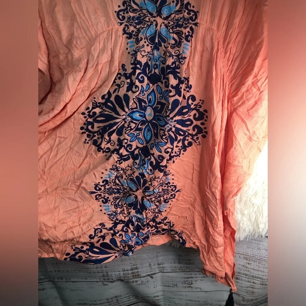 VENUS Coral and Navy Swim Coverup NWOT